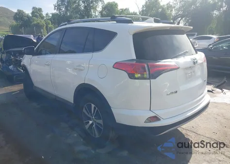 2018 Toyota Rav4 Xle из США, поврежденный, VIN JTMWFREV5JJ732184